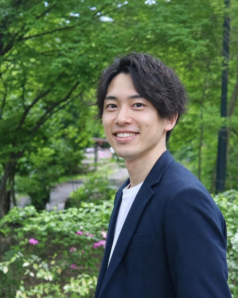 男性向けメイン写真の自然光イメージ